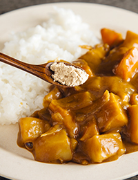 カレーにインカインチプロテイン